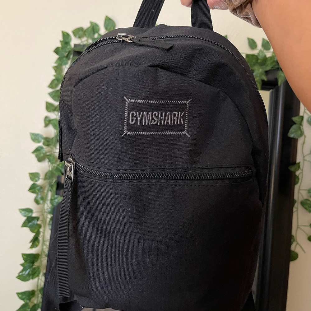 gymshark mini backpack